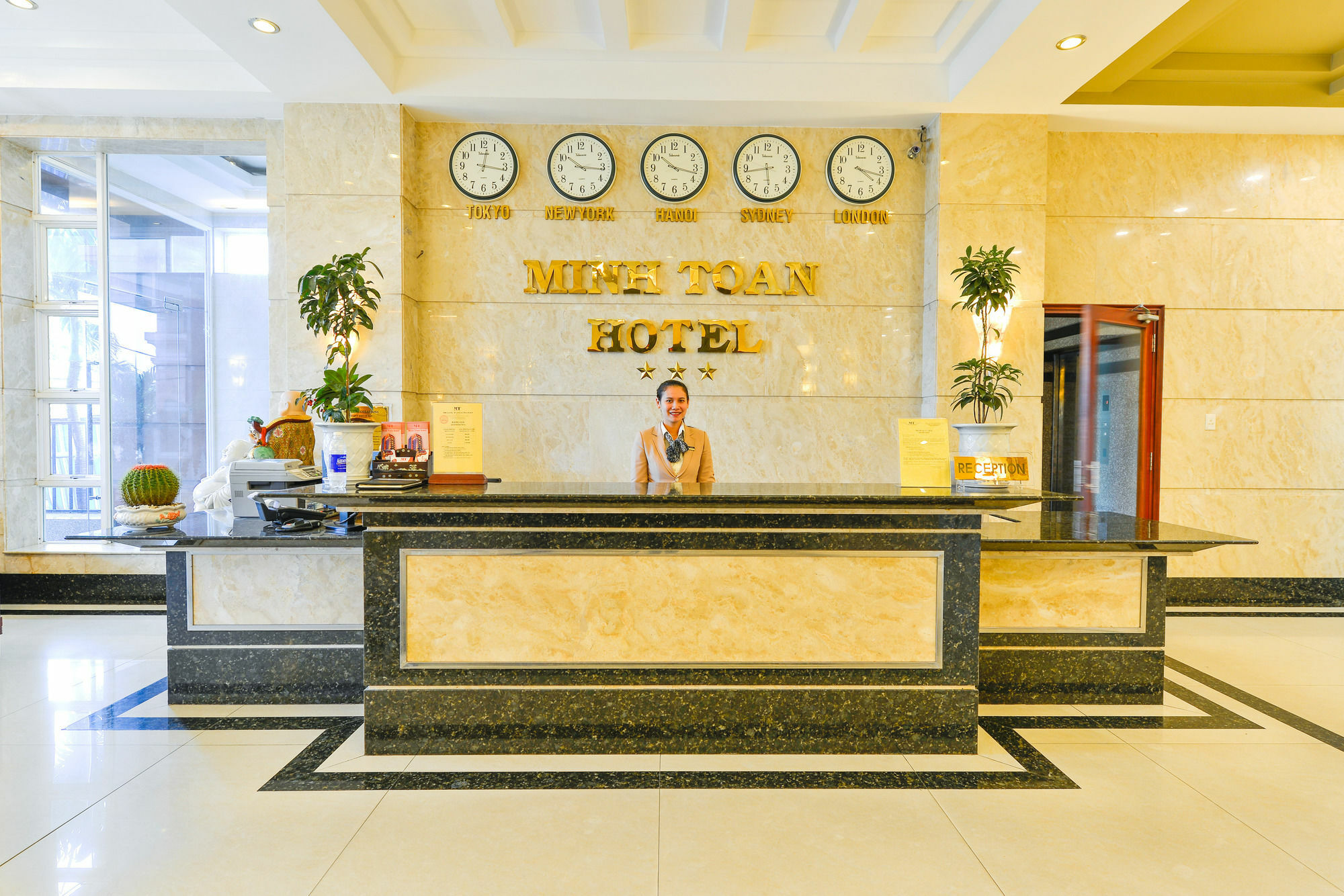 Minh Toan Athena Hotel Da Nang Exterior foto